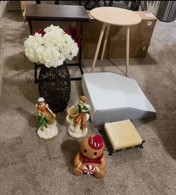 Moving sale please view all photos for full details let me know what items you interested in pick up In Gaithersburg md20877