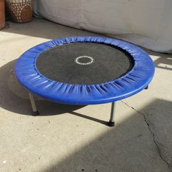 Trampoline In Great Condition 