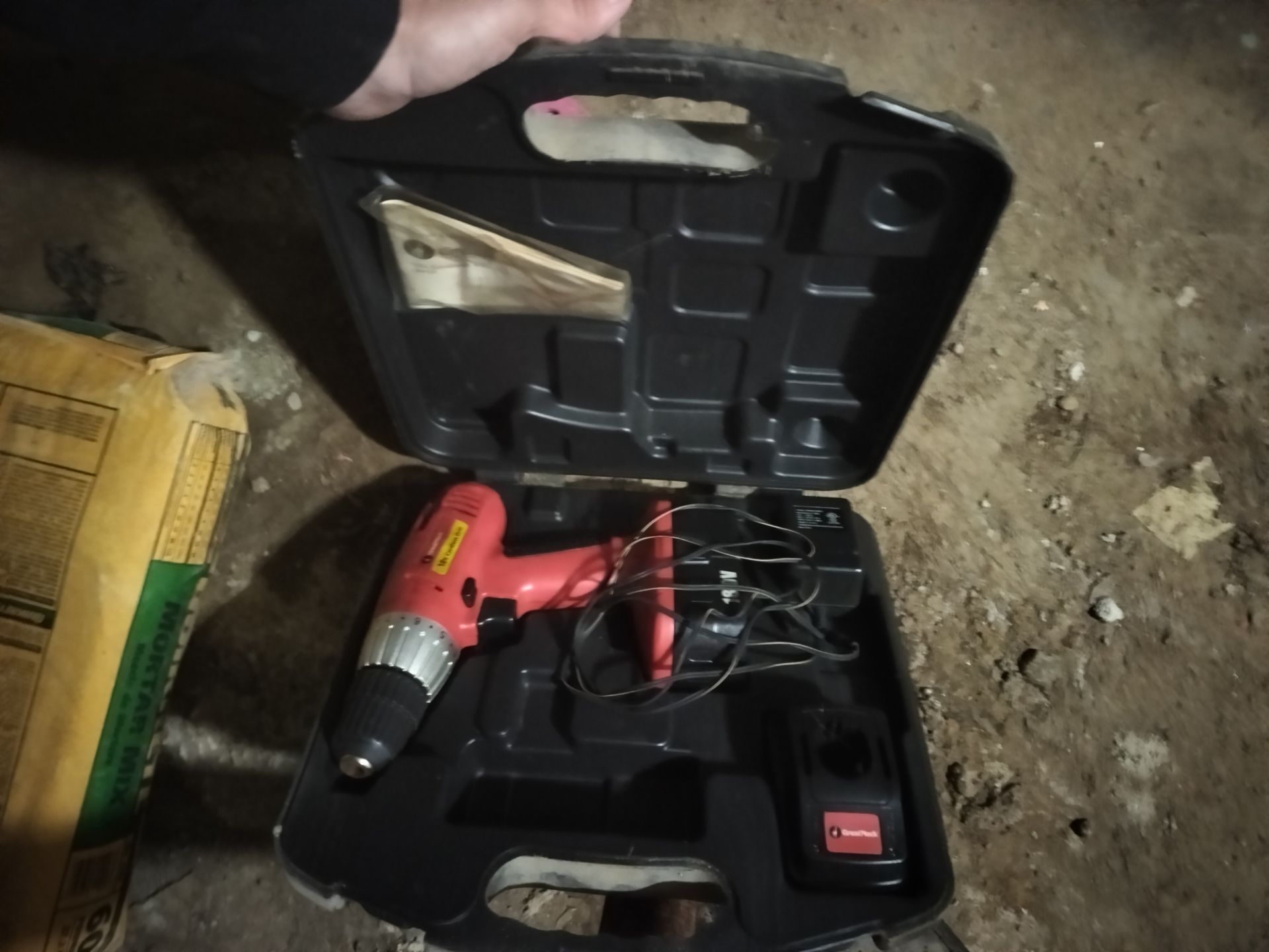 18 v drill