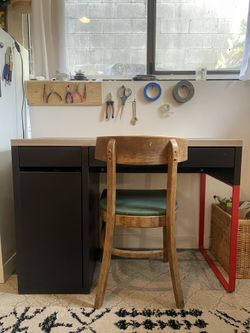 Ikea MICKE Desk
