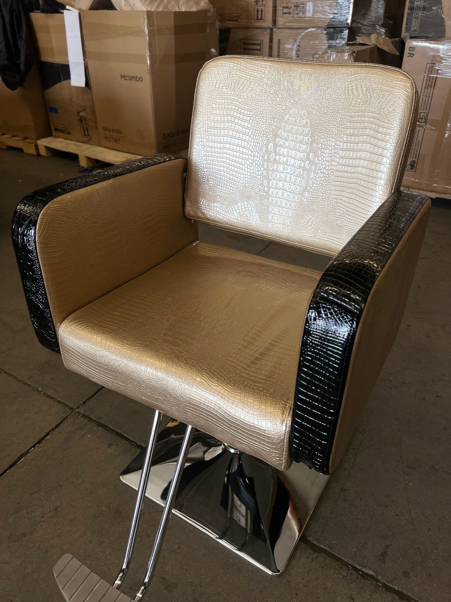 Crocodile grain Texture salon chair for hair stylist, all purpose - Main Image