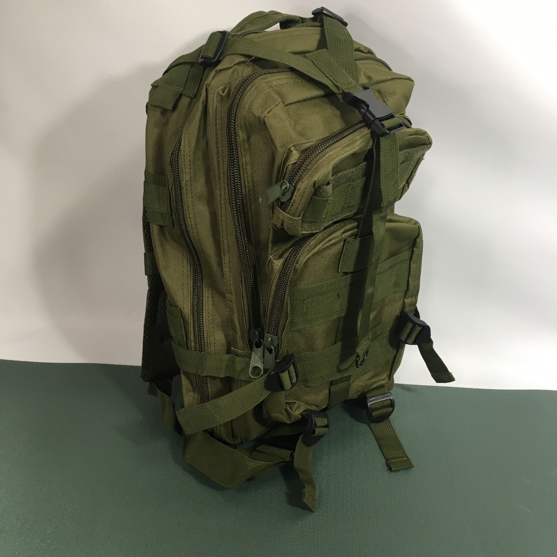 Tactical Backpack, Military Backpack 30L  for Outdoor Hiking Camping Trekking Fishing Hunting. Green