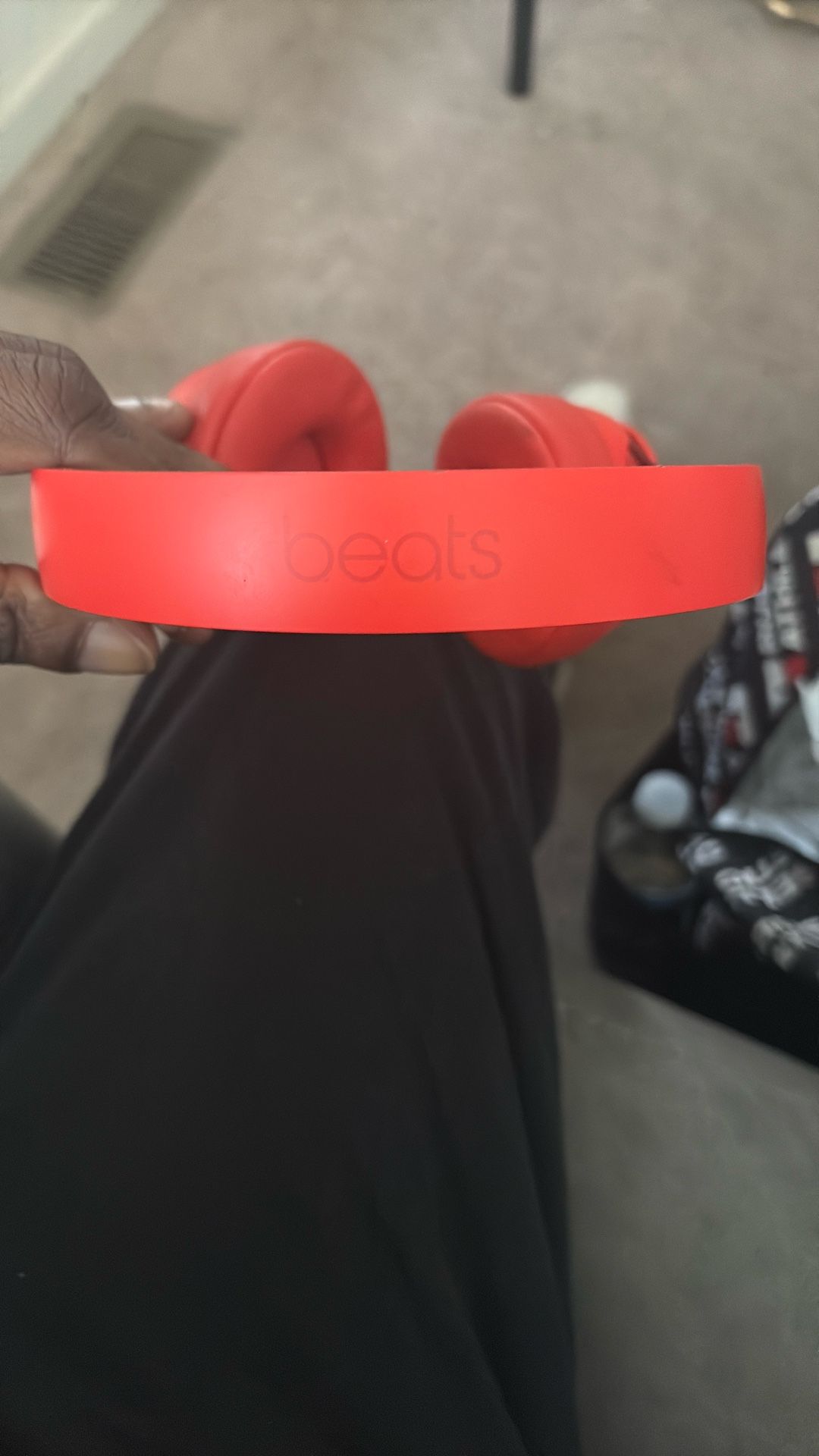 Red Wireless Beats Solos 