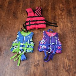 Life Vest 2 Kids  1 Adult