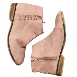 Cat & Jack 4Y Blush Pink Faux Leather Ruffle Side Booties