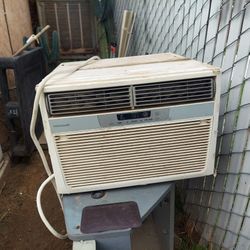 Air Conditioner  220v