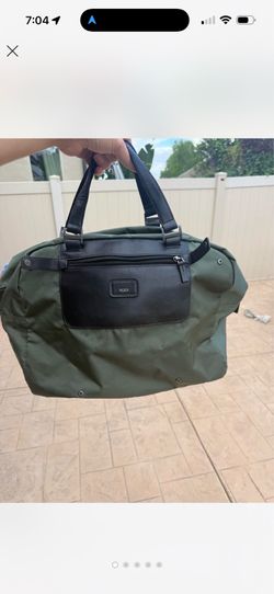 Tumi duffle/travel bag