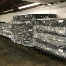 !!!!Mattress Liquidation!!!! Save huge on Brand Names!
