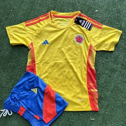 Colombia Jersey And Shorts Kids And Adults Sizes - Copa America 2024/2025