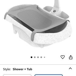 The First Years Rain shower Baby Tub/Soothing Sprayer
