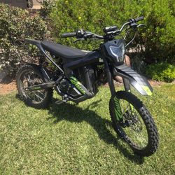 Rawrr Mantis X Electric Dirt Bike