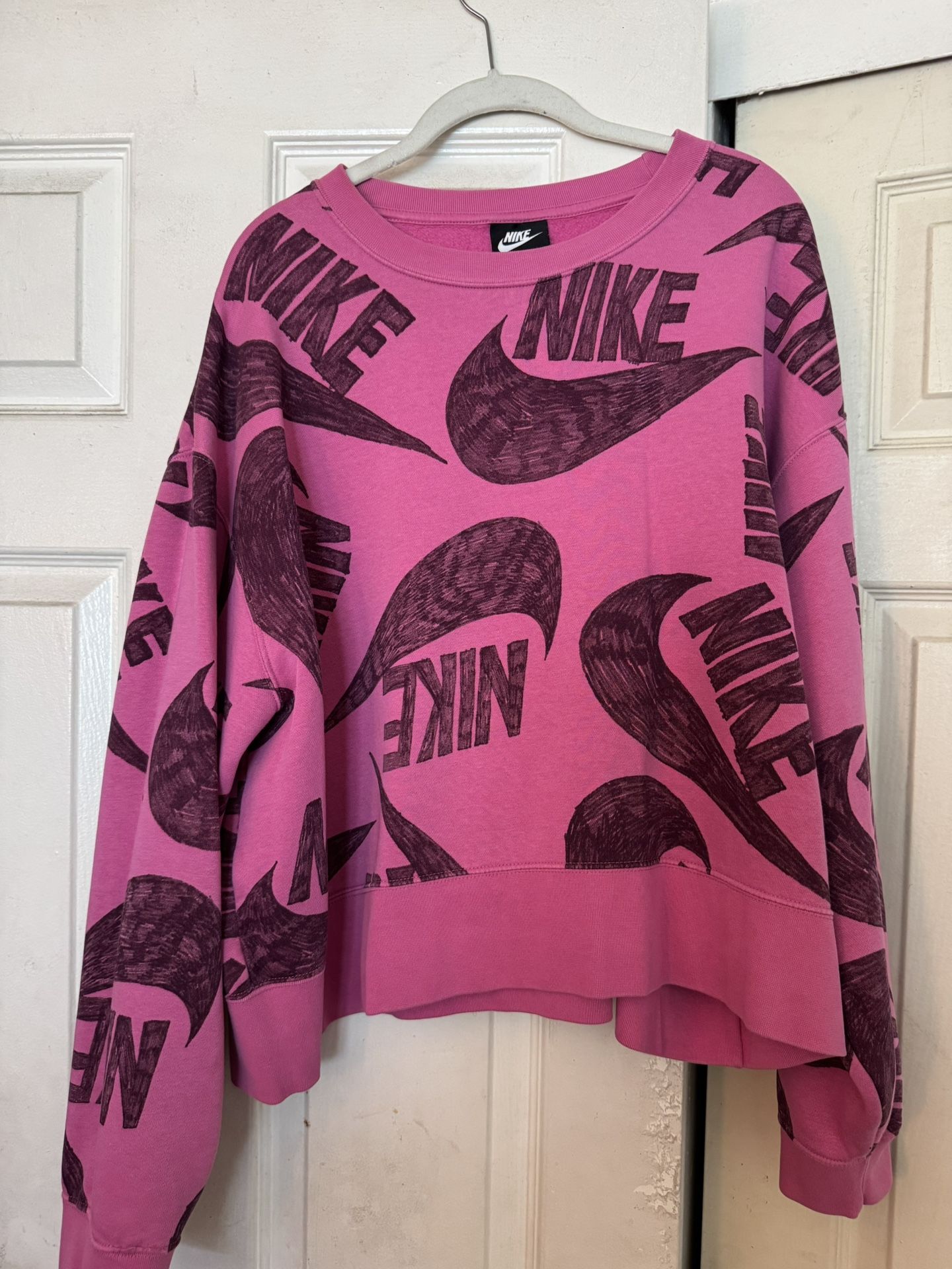Nike Women’s Sweater