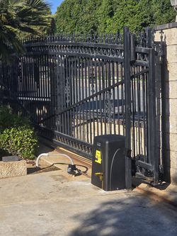 Gate Motor/Sliding Gate Opener/Automatic/Swing Gate Motor