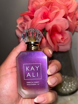 ⁠Kayali Vanilla Candy Rock Sugar 42 EDP 30 ml Brand New⁠