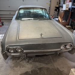 1961 Lincoln Continental