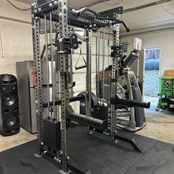 Vesta Fitness PRO SERIES 2-1 Ultimate Half Rack Functional Trainer/Gym Equipment/ Home Gym/ Fitness/ FREE DELIVERY 🚚 