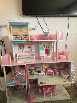 Large Wooden Dollhouse
