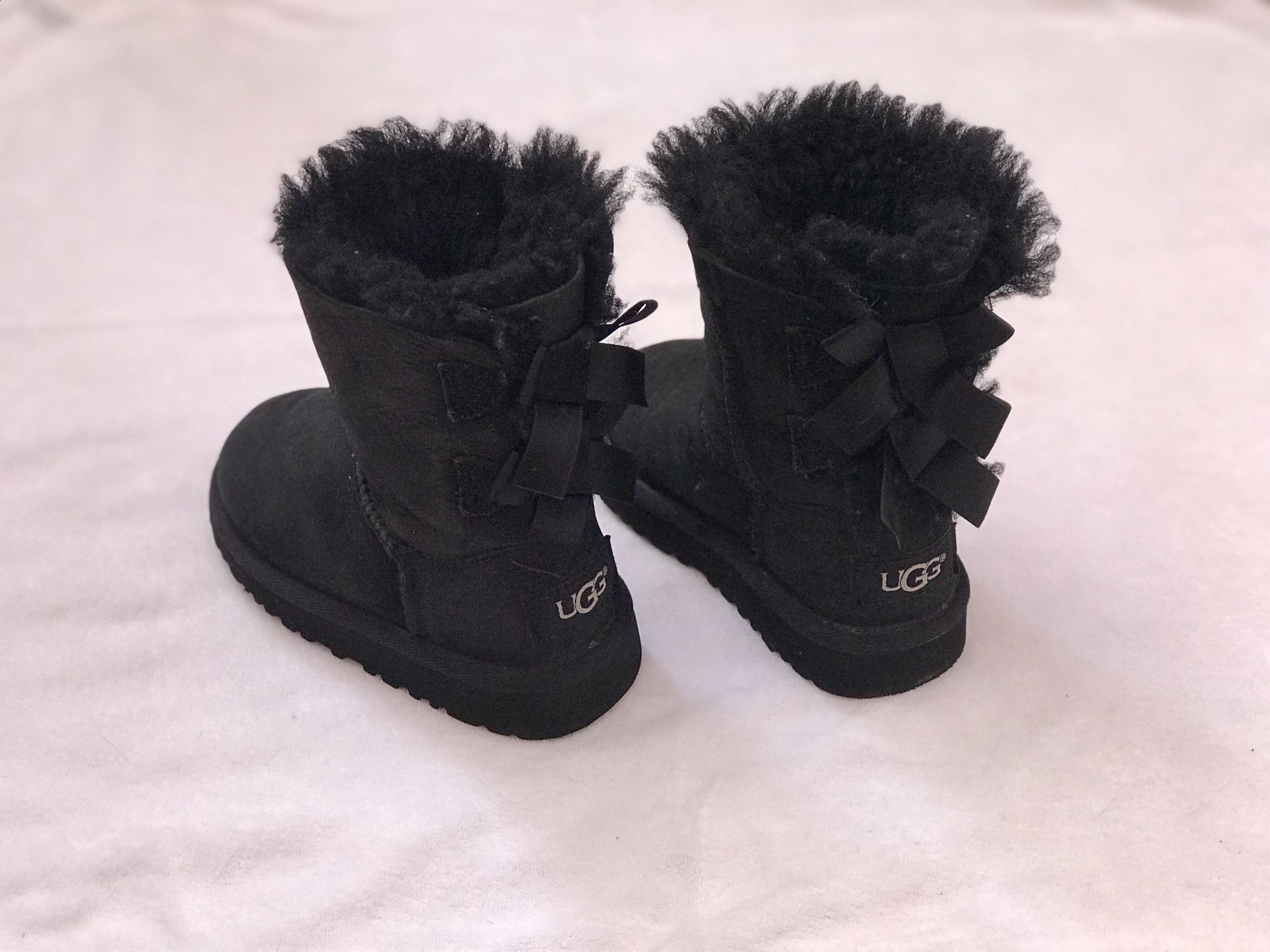 Toddler boots UGG size 7c