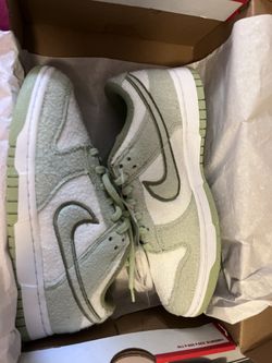 Nike Dunks Women 7.5