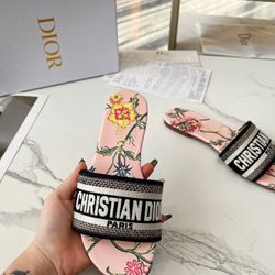 Women's Fashion Slippers