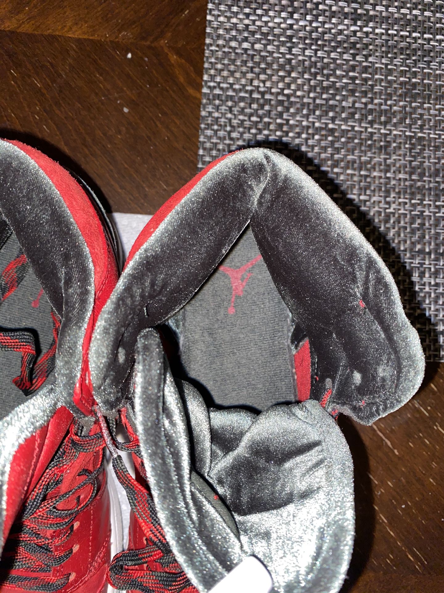 2013 Air Jordan 1 Gucci Edition worn 1 time !!