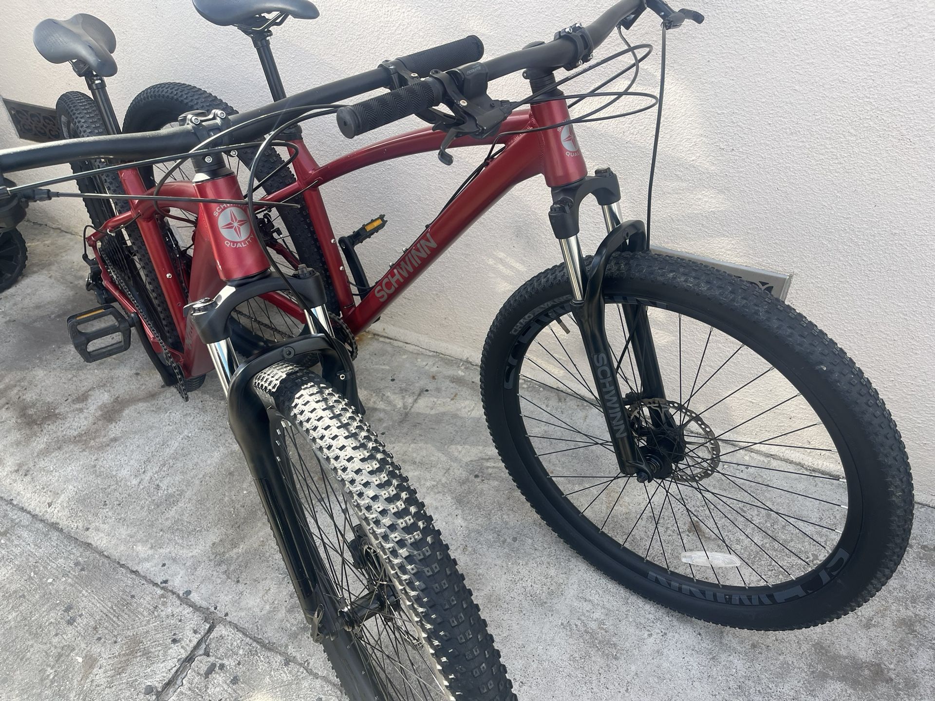 Schwinn Mountain Bike 29 Inch Tires  $250 EACH 