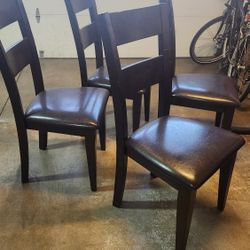 4 Wooden Chairs