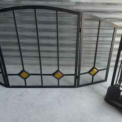 Vintage Fireplace Screen With Matching Fireplace Tool Stand & Tools