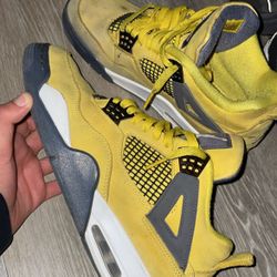 Jordan 4s Yellow Thunder