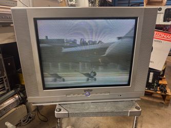 Insignia NS-24FTV 24" CRT Television S video, Component Retro Gaming