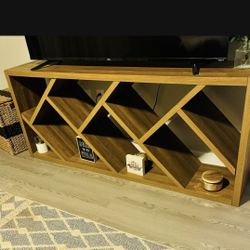 Table Stand / Book Shelf 