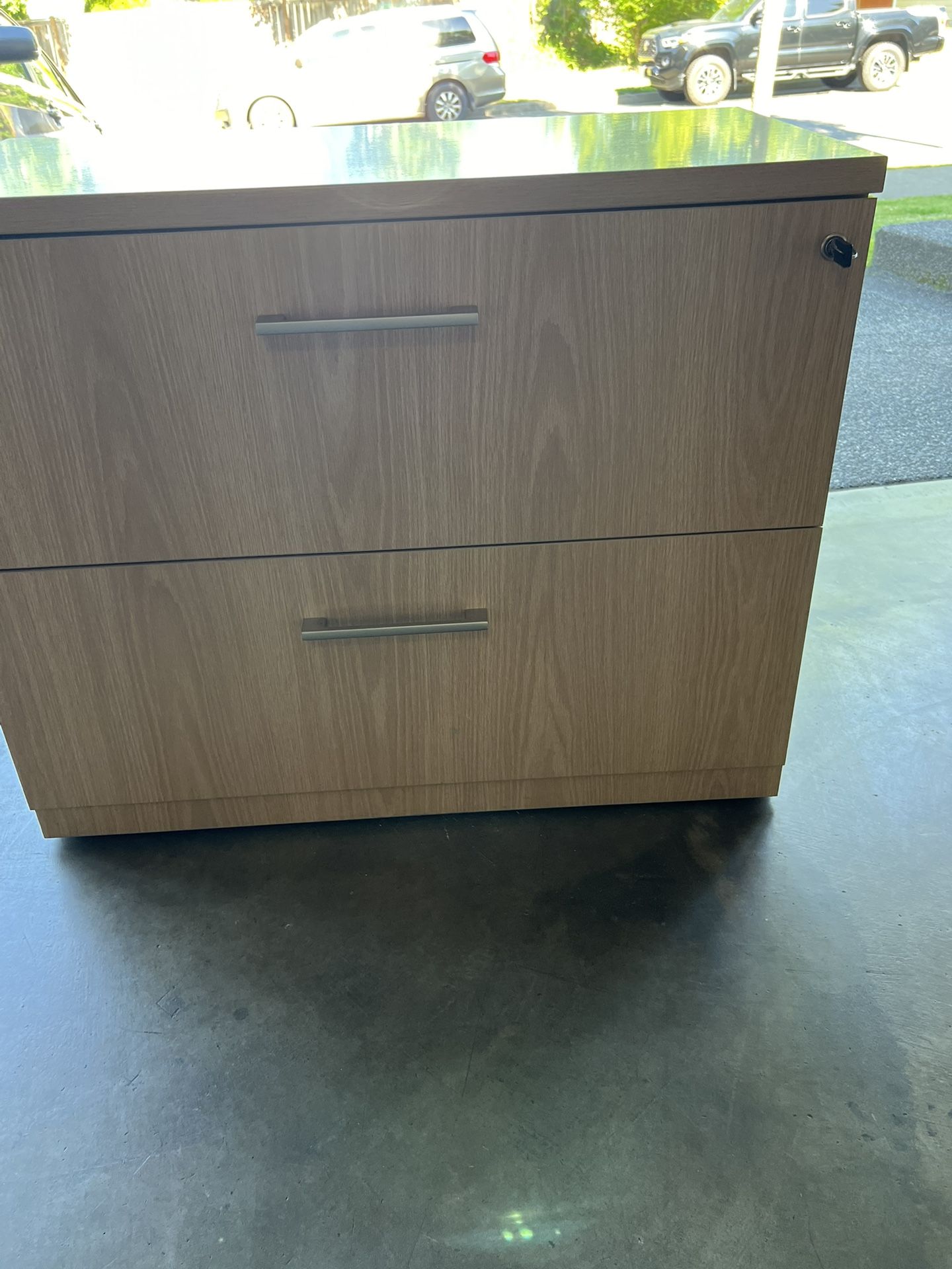 cabinet excellent condition