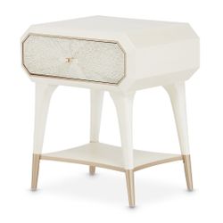La Rachelle Medium Champagne 1-Drawer Nightstand