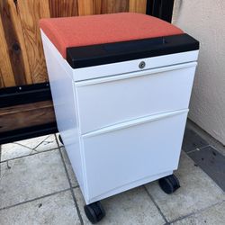 High Quality File Cabinet 