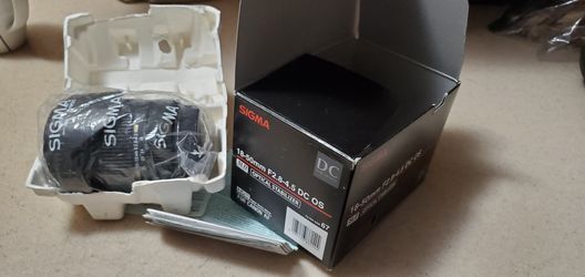 SIGMA DC 18-50mm F2.8-4.5 DC OS HSM Lens for Canon AF.