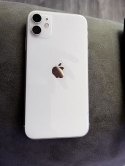 iPhone 11 Unlocked Excellent Condition $250