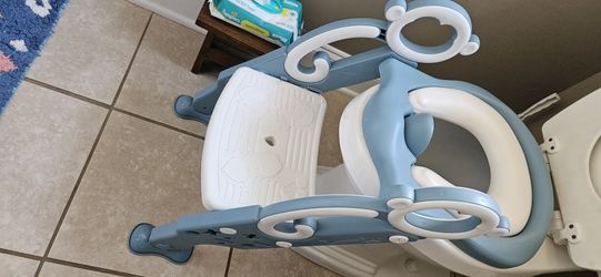 Potty Chair. The Throne
