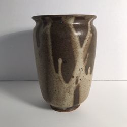 RARE Mid-Century Japanese Pottery Kuwahara ware Vase Pot 7"