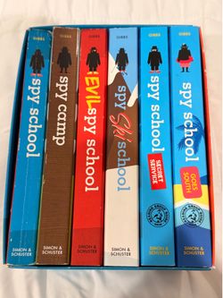 Spy school book series (6)