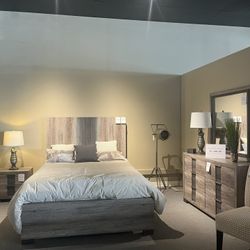 Grey 4PC Queen Bedroom Set