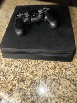 PS4 Slim