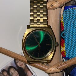 Nixon Minimalist Watch