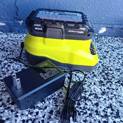 BATTERY AND CHARGER RYOBI