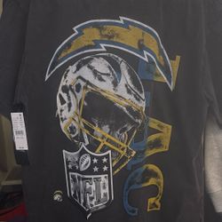 SM CHARGERS GRAPHIC TEE