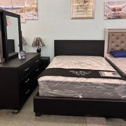 🚛Hot Deal🚛Brand New Queen Bed Frame+ Dresser + Mirror + Nightstand $499 @ Furniture Mart