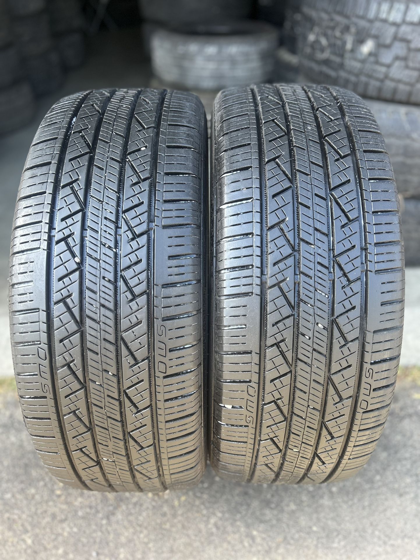 Used tires 245/50/20 Continental #1179