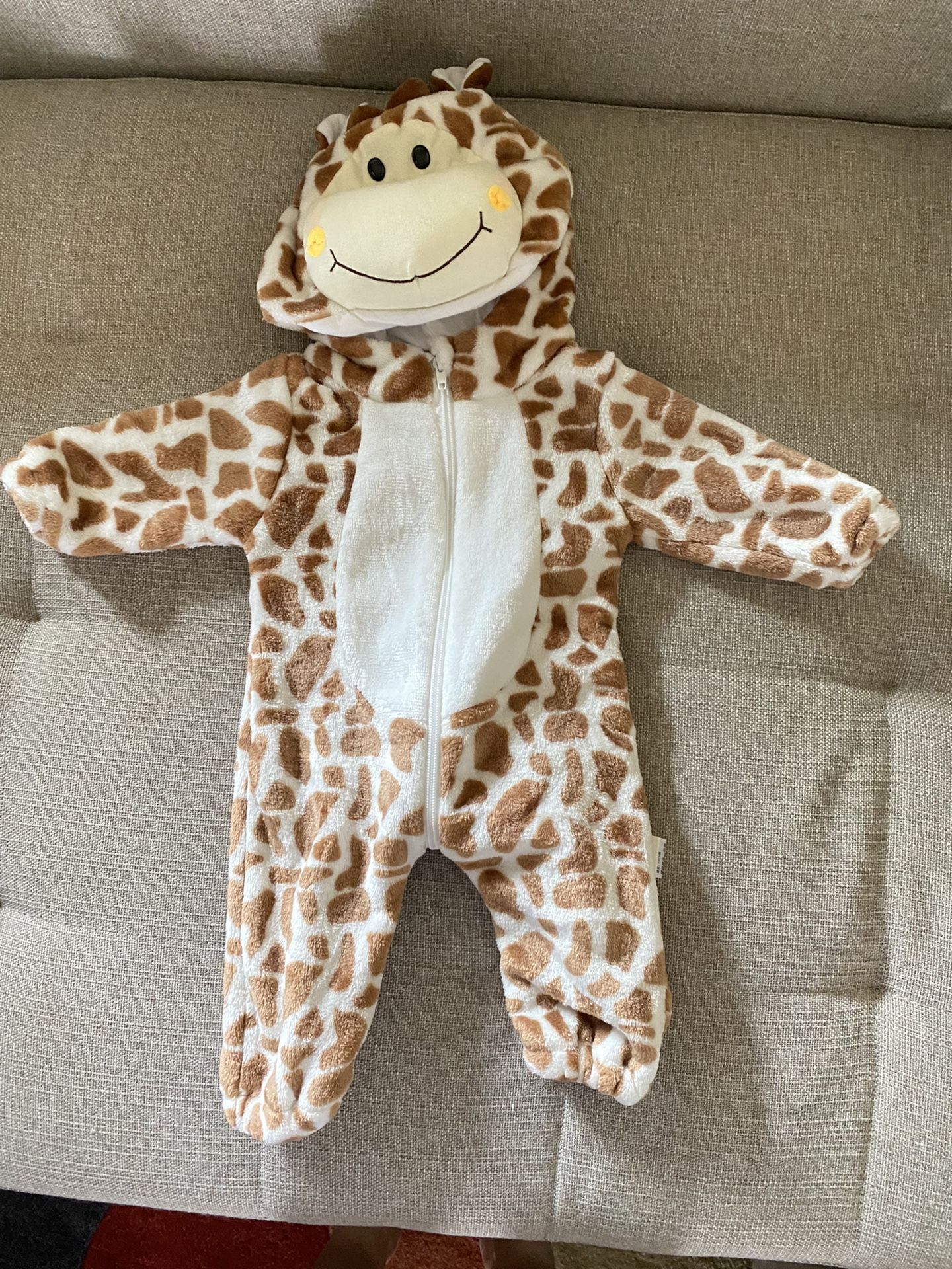Giraffe Custome