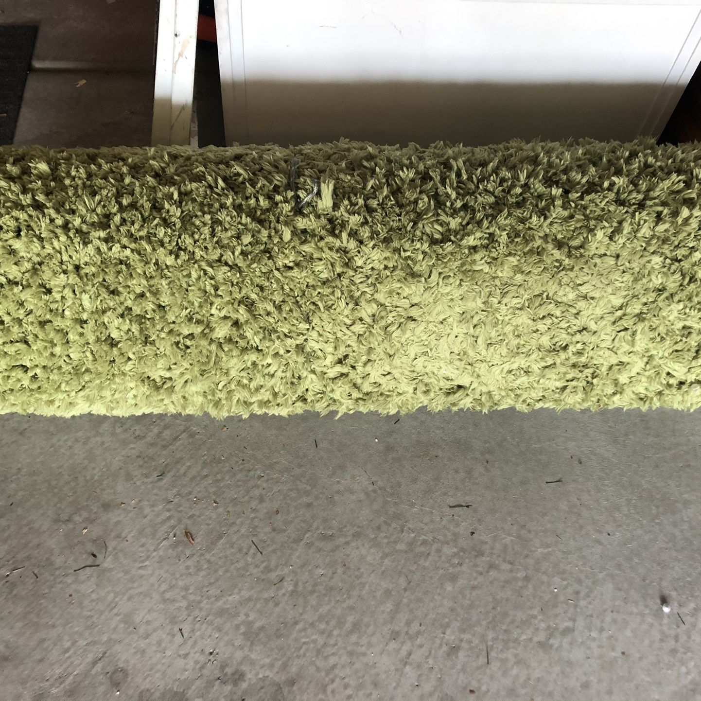 Area Rug 8’-10’ Used Only For 1 Month .