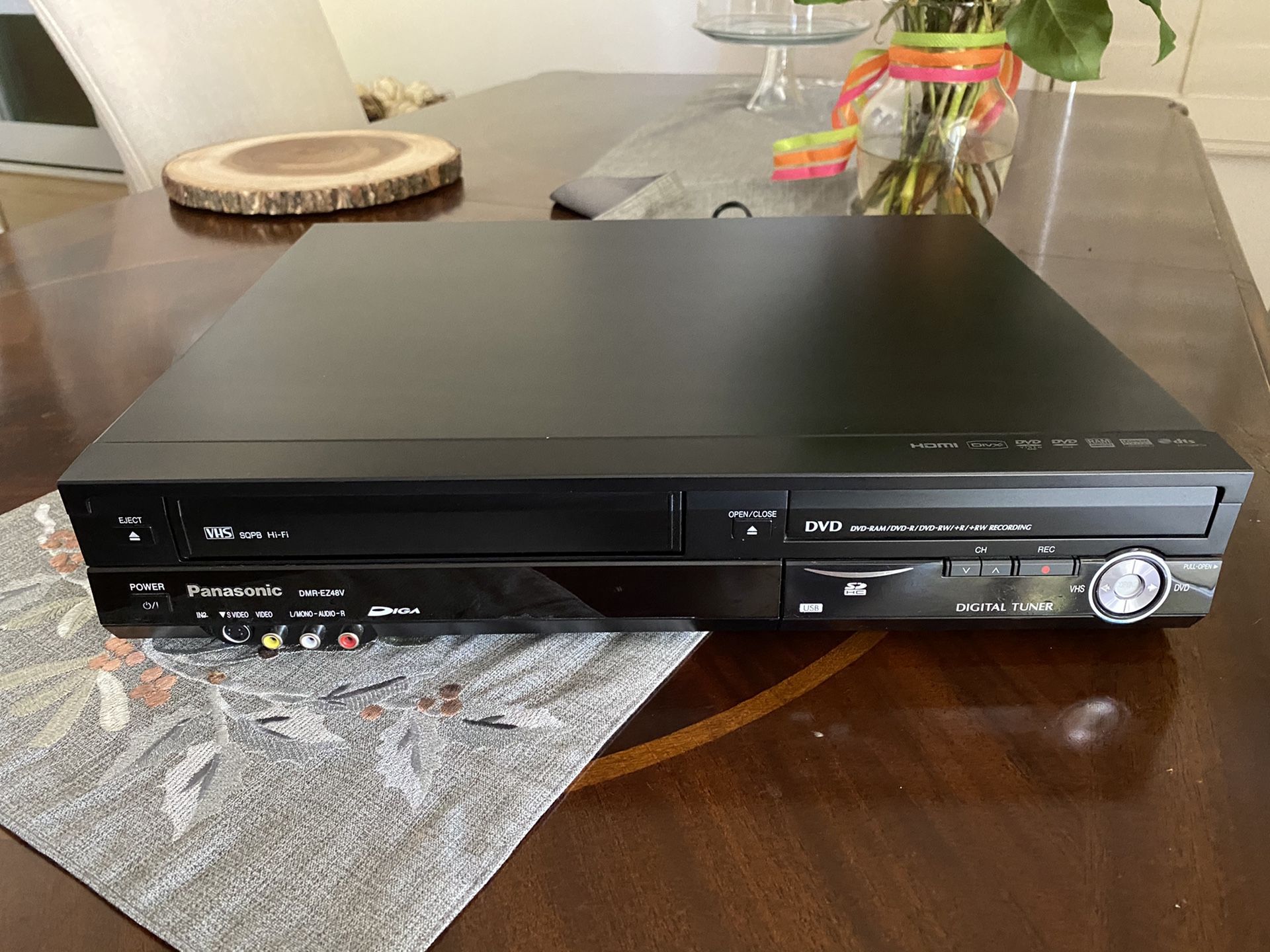 Panasonic DMR-EZ48V DVD Recorder | HDMI VHS DVD-RAM/R DIVX USB SD HC (No Remote)