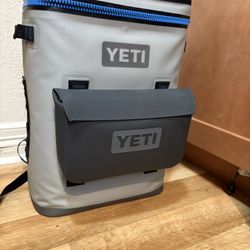 Yeti Cooler With Front Pouch